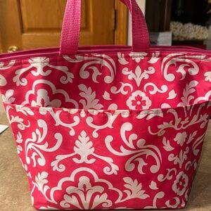 Thirty One Insulated Lunch Tote Pink/White Paisley- Gently Used